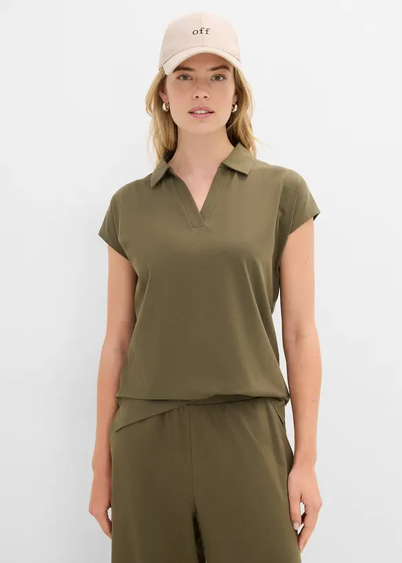 Poloshirt aus elastischem Baumwoll-Mix in grün von vorne (im Anschnitt) - bonprix