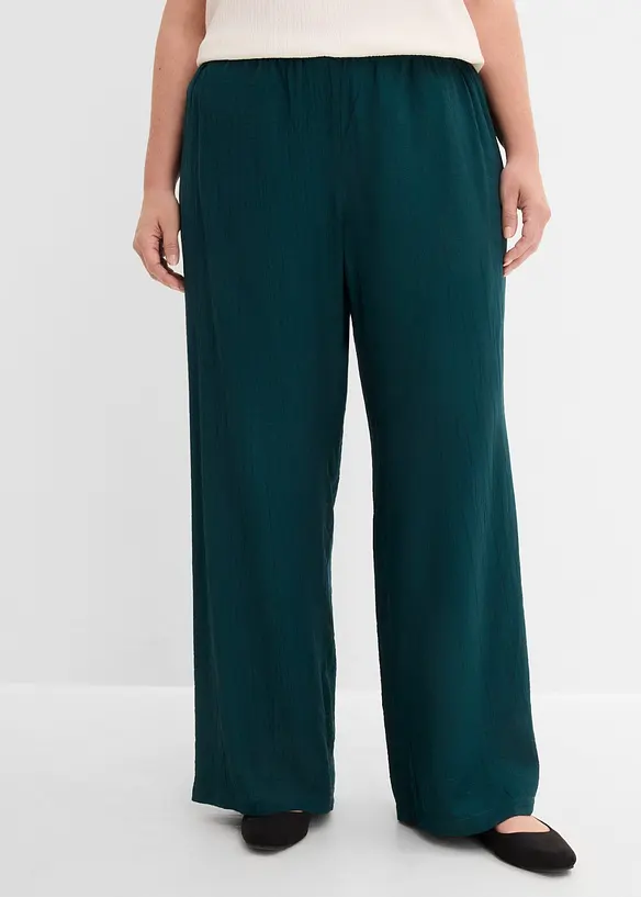 Schlupfhose aus strukturiertem Viskose-Mix in grün von vorne - bonprix