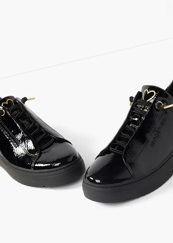 Marco Tozzi Sneaker in Lack-Optik in schwarz - Marco Tozzi