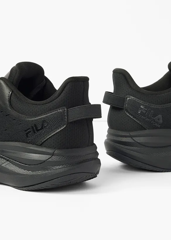 Fila Chunky Sneaker mit leichter Sohle in schwarz - FILA