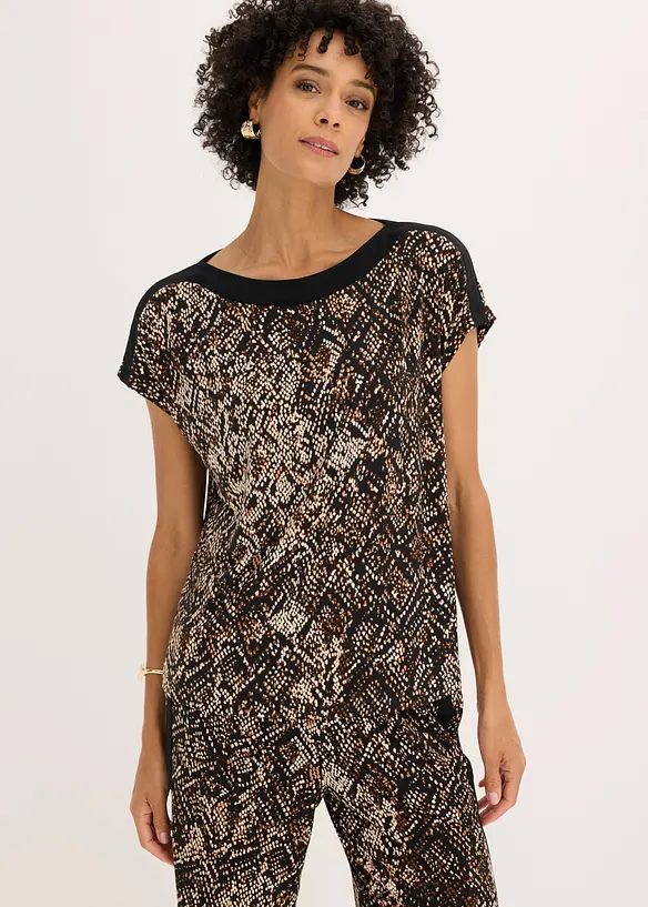 Shirt mit Satinpasse in schwarz von vorne (im Anschnitt) - bonprix Shirt mit Satinpasse in schwarz von vorne (im Anschnitt) - bonprix