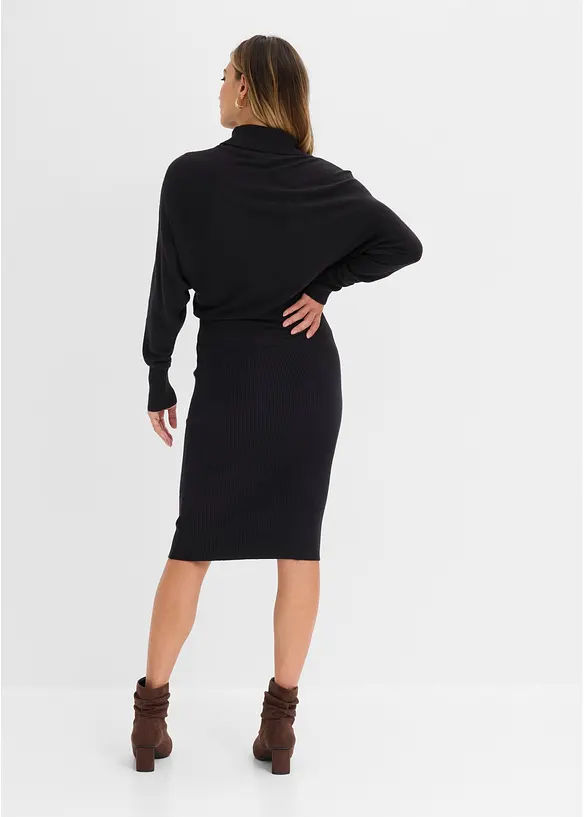 Strickkleid aus Viskose-Mix in schwarz von hinten (Totalaufnahme) - bonprix