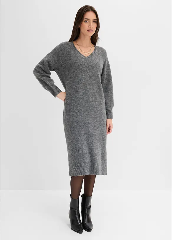 Oversized Strickkleid in Midilänge in grau von vorne (Totalaufnahme) - bonprix