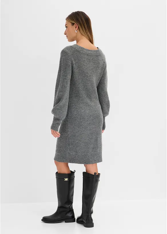 Strickkleid in grau von hinten (Totalaufnahme) - bonprix