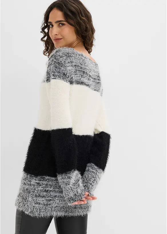 Grobstrick-Pullover in schwarz von hinten (im Anschnitt) - bonprix Grobstrick-Pullover in schwarz von hinten (im Anschnitt) - bonprix