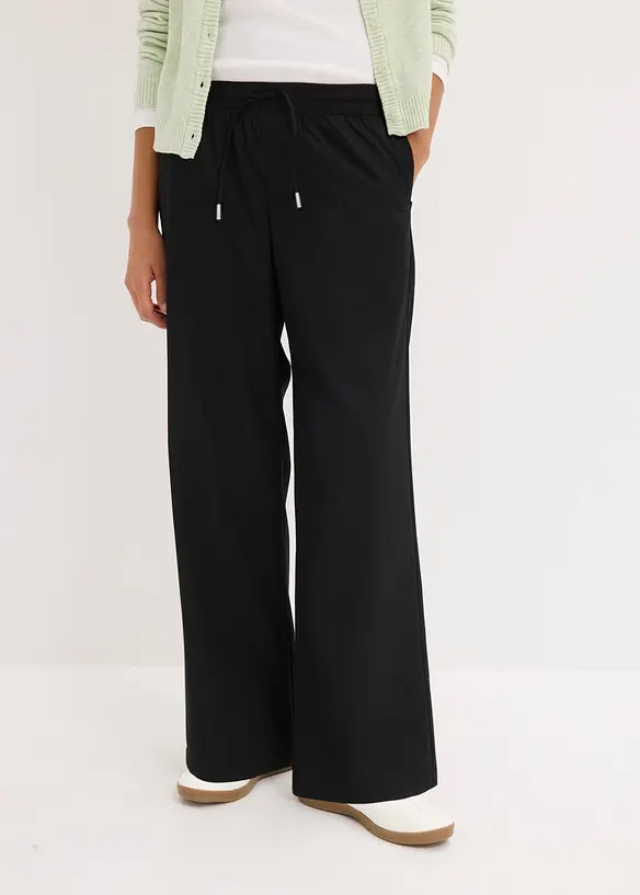Marlenehose aus Viskose-Mix in schwarz von vorne - bonprix