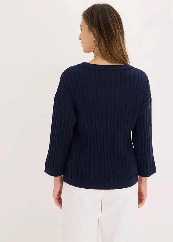 Strickjacke aus Viskose-Mix in blau von hinten (im Anschnitt) - bonprix