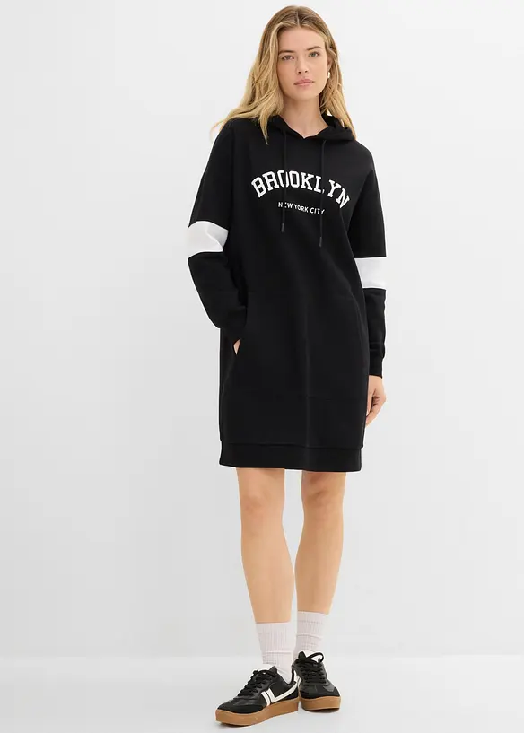Oversize Sweatkleid aus reiner Bio-Baumwolle in schwarz von vorne (Totalaufnahme) - bonprix