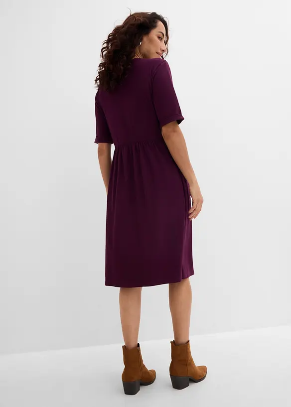 Shirtkleid aus elastischem Baumwoll-Mix in lila von hinten (Totalaufnahme) - bonprix Shirtkleid aus elastischem Baumwoll-Mix in lila von hinten (Totalaufnahme) - bonprix