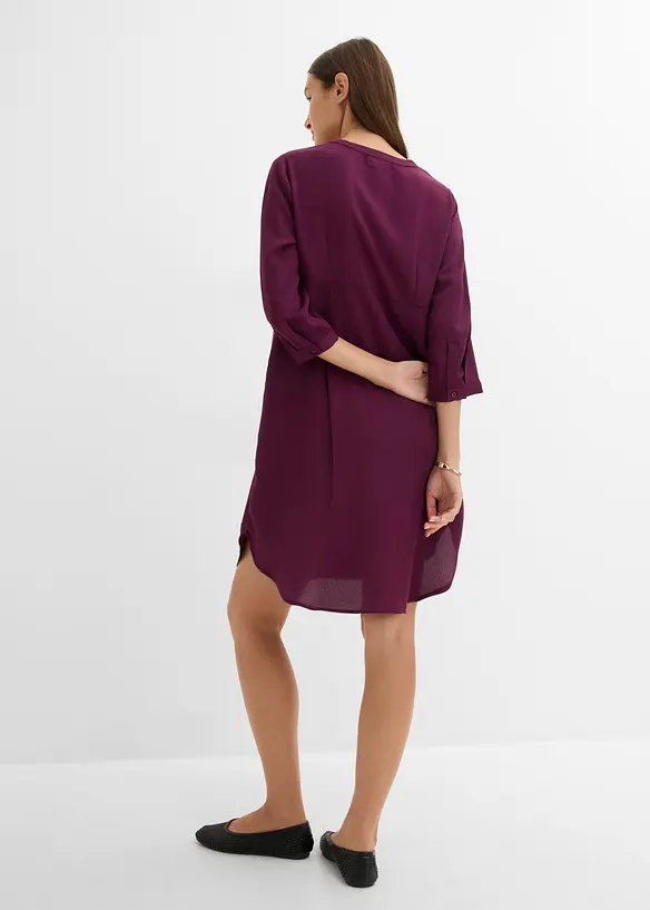 Blusenkleid mit kurzer Knopfleiste in lila von hinten (Totalaufnahme) - bonprix