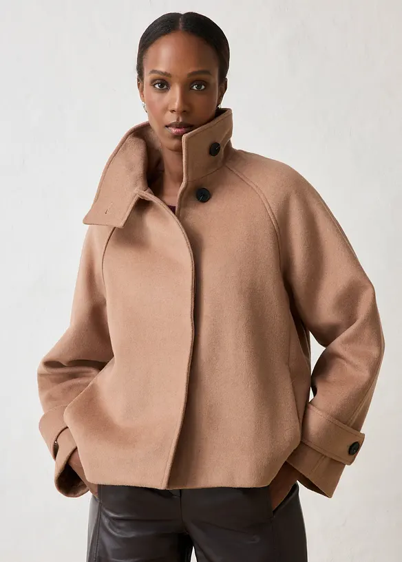 Jacke mit weichem Wollanteil in braun von vorne (im Anschnitt) - bonprix
