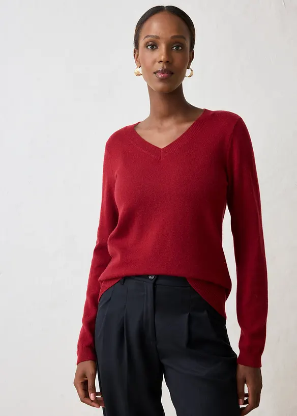 Pullover aus weichem Kaschmir-Mix mit Good Cashmere Standard® in rot von vorne (im Anschnitt) - bonprix