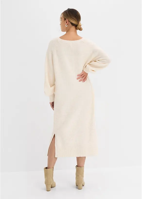 Oversized Strickkleid in Midilänge in beige von hinten (Totalaufnahme) - bonprix