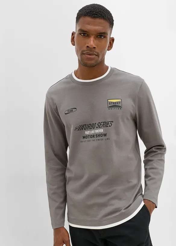 Langarmshirt in 2-in-1-Optik aus reiner Bio-Baumwolle in grau von vorne (im Anschnitt) - bonprix Langarmshirt in 2-in-1-Optik aus reiner Bio-Baumwolle in grau von vorne (im Anschnitt) - bonprix
