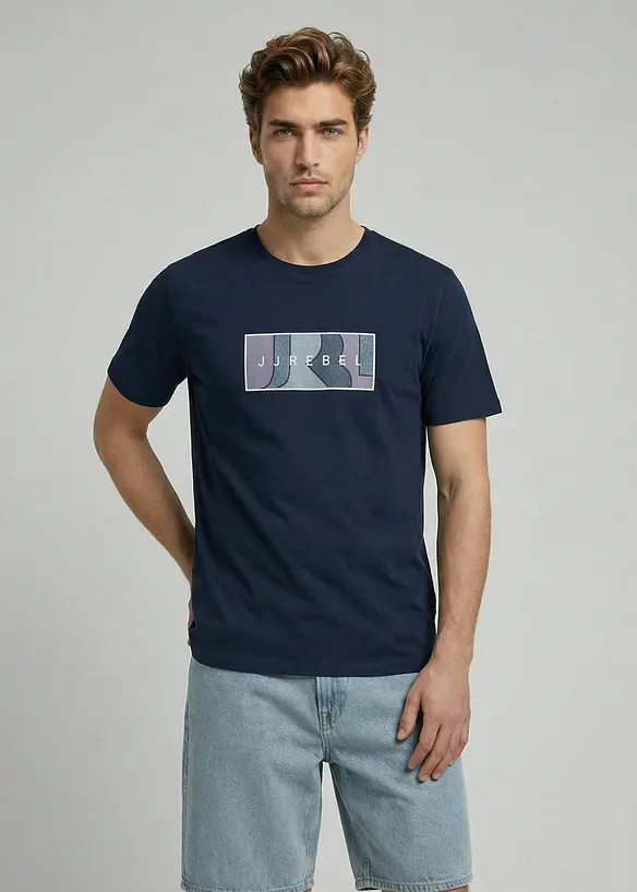JJ REBEL T-Shirt aus reiner Baumwolle in blau von vorne (im Anschnitt) - JJ REBEL
