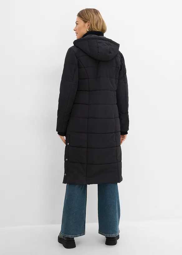 wasserabweisender Funktions-Outdoor-Steppmantel in schwarz von hinten (Totalaufnahme) - bonprix