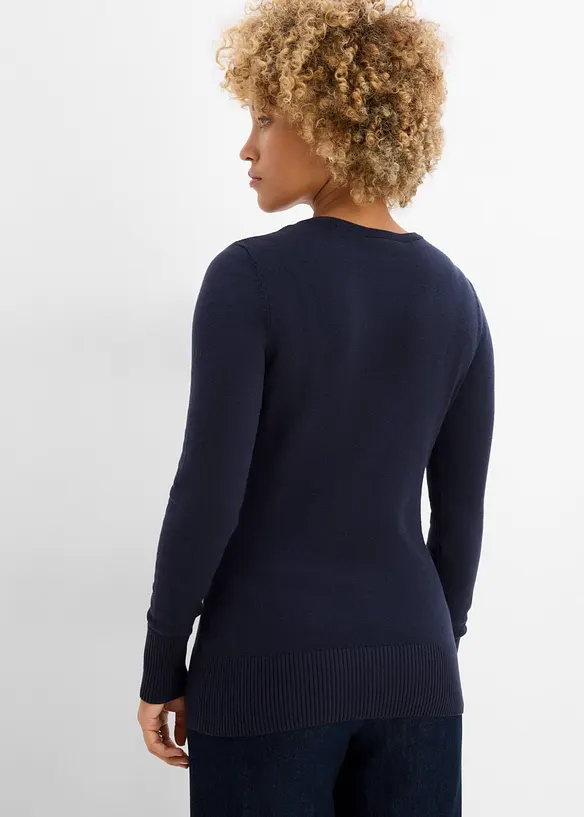 Feinstrickpullover in blau von hinten (im Anschnitt) - bonprix