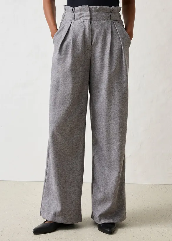 Weite Bundfaltenhose mit weichem Wollanteil in grau von vorne - bonprix Weite Bundfaltenhose mit weichem Wollanteil in grau von vorne - bonprix