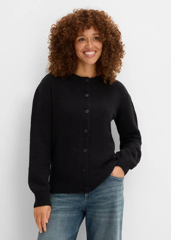 Strickjacke in schwarz von vorne (im Anschnitt) - bonprix