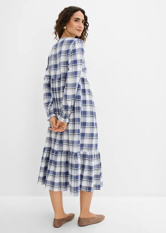 Flanell-Midikleid aus reiner Baumwolle in blau von hinten (Totalaufnahme) - bonprix Flanell-Midikleid aus reiner Baumwolle in blau von hinten (Totalaufnahme) - bonprix