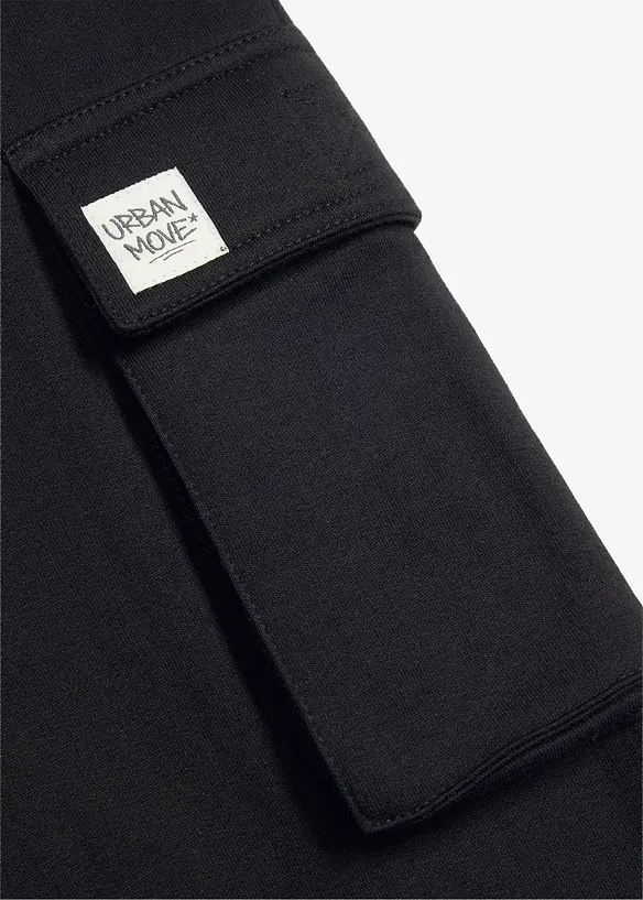 Cargo-Jogginghose aus weicher Bio Baumwolle in Loose Fit in schwarz - bonprix