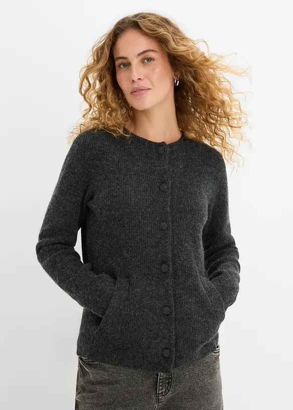 Ripp-Strickjacke in grau von vorne (im Anschnitt) - bonprix