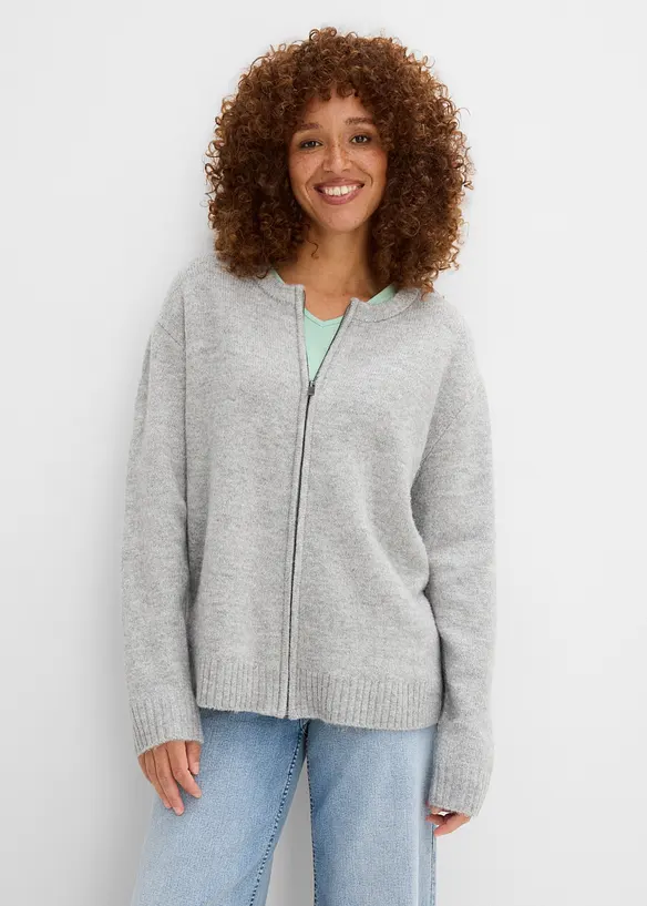 Strickjacke in grau von vorne (im Anschnitt) - bonprix