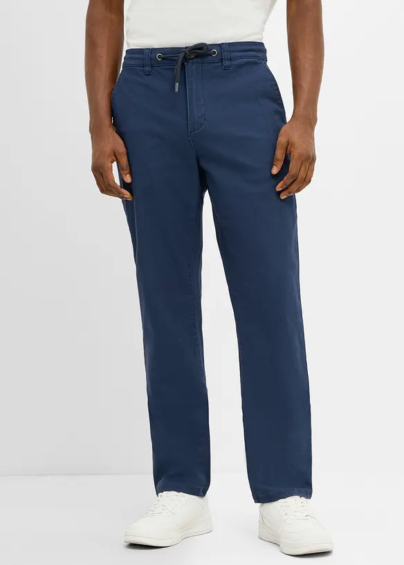 Classic Fit Stretch-Chinohose mit weitem Bein, Straight in blau von vorne - bonprix