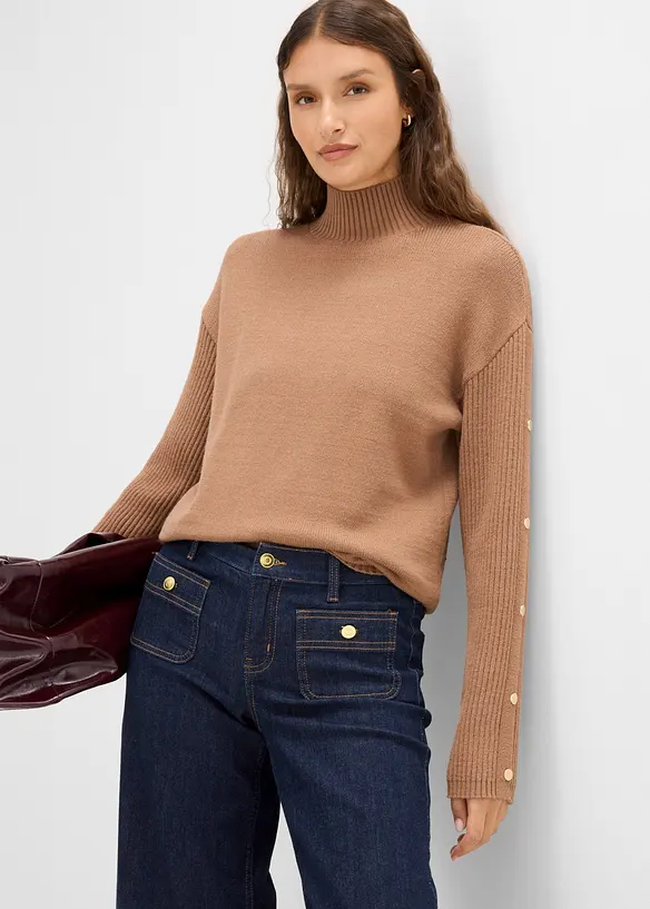 Feinstrickpullover aus softem Viskose-Mix in braun von vorne (im Anschnitt) - bonprix
