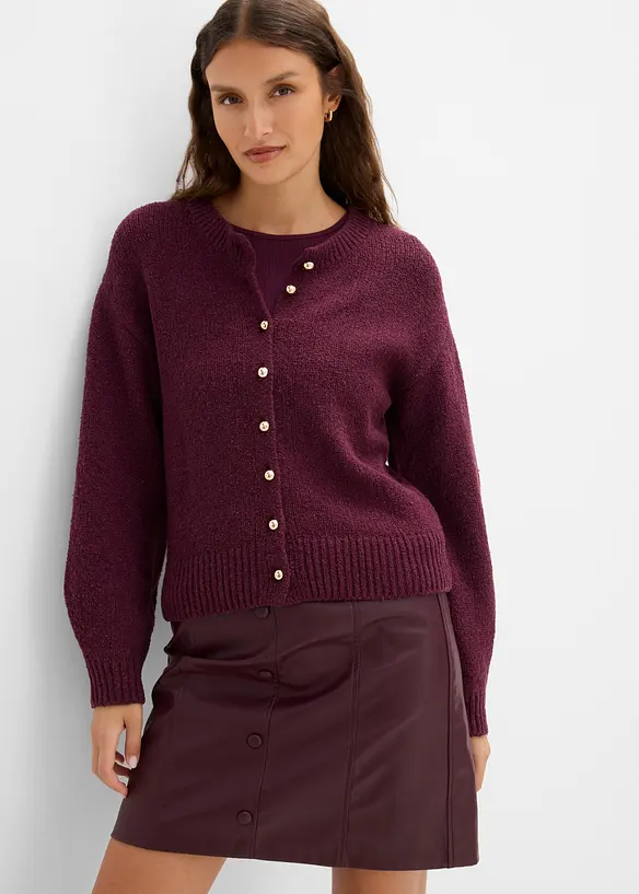 Grobstrickjacke mit Knopfleiste in rot von vorne (im Anschnitt) - bonprix Grobstrickjacke mit Knopfleiste in rot von vorne (im Anschnitt) - bonprix