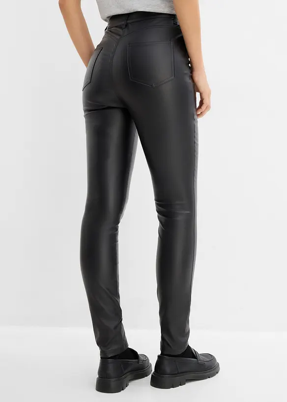 Beschichtete Bauchweg-Bengalin-Hose aus Viskose-Mix in schwarz von hinten - bonprix