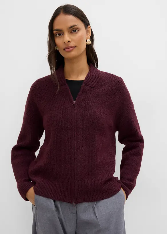 Strickjacke mit Reißverschluss aus weichem Woll-Mix in rot von vorne (im Anschnitt) - bonprix