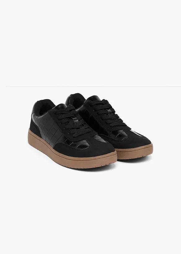 Sneaker mit Animal-Details in schwarz - bonprix