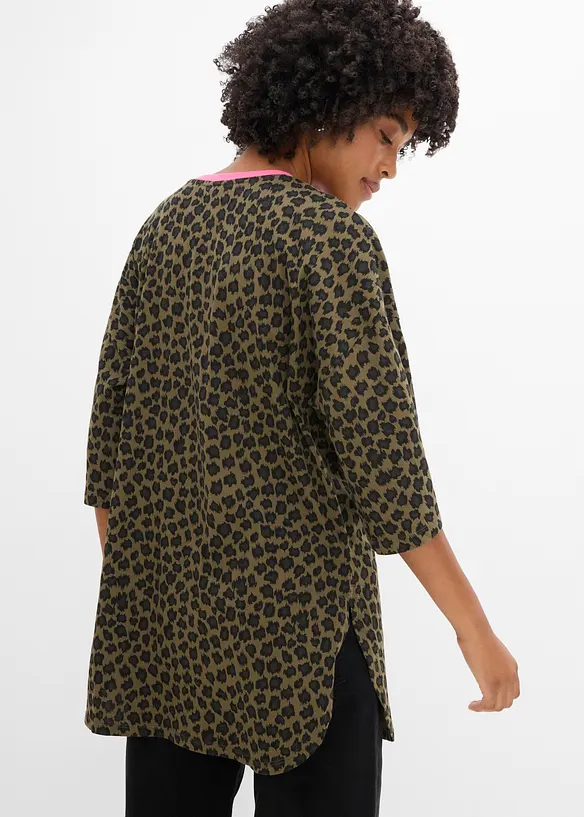 Oversize Longshirt aus reiner Bio-Baumwolle in grün von hinten (im Anschnitt) - bonprix