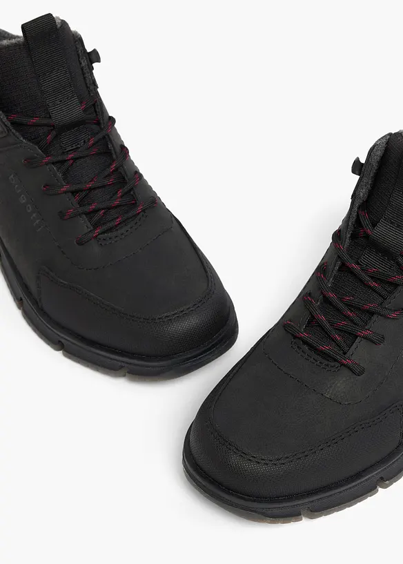 Bugatti Schnürboots mit Profilsohle in schwarz - Bugatti