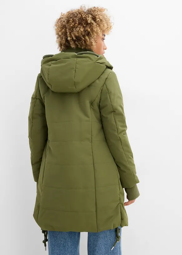 Wasserabweisender Steppmantel in grün von hinten (Totalaufnahme) - bonprix
