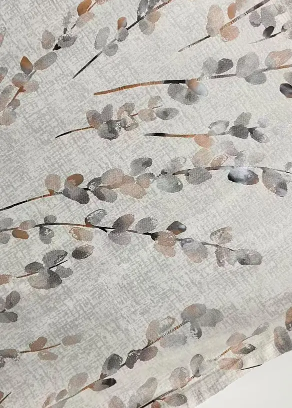 Blickdichter Vorhang mit samtiger Oberfläche und Glanzdruck (1er Pack) in beige (Detailaufnahme) - bonprix