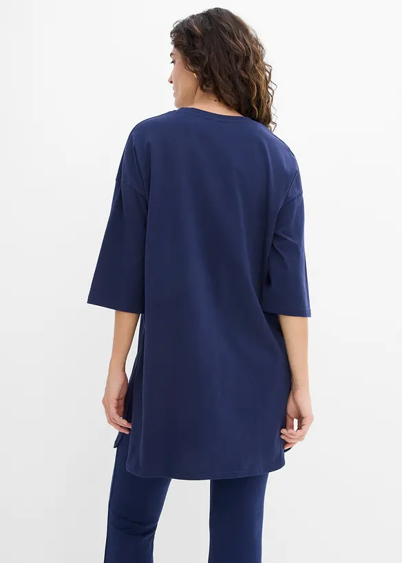 Oversize-Longshirt aus reiner Bio-Baumwolle in blau von hinten (im Anschnitt) - bonprix