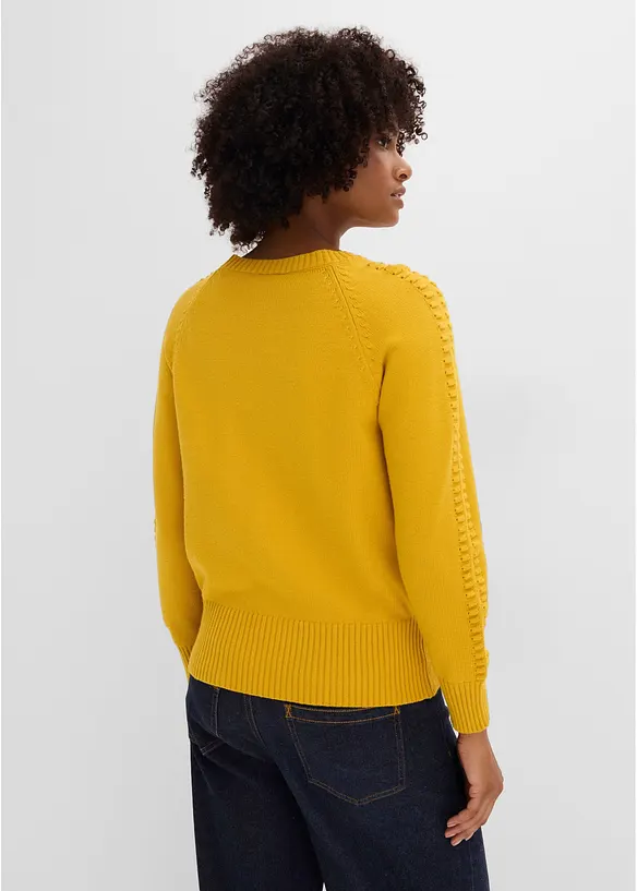 Fledermaus-Pullover mit Viskose-Anteil in gelb von hinten (im Anschnitt) - bonprix
