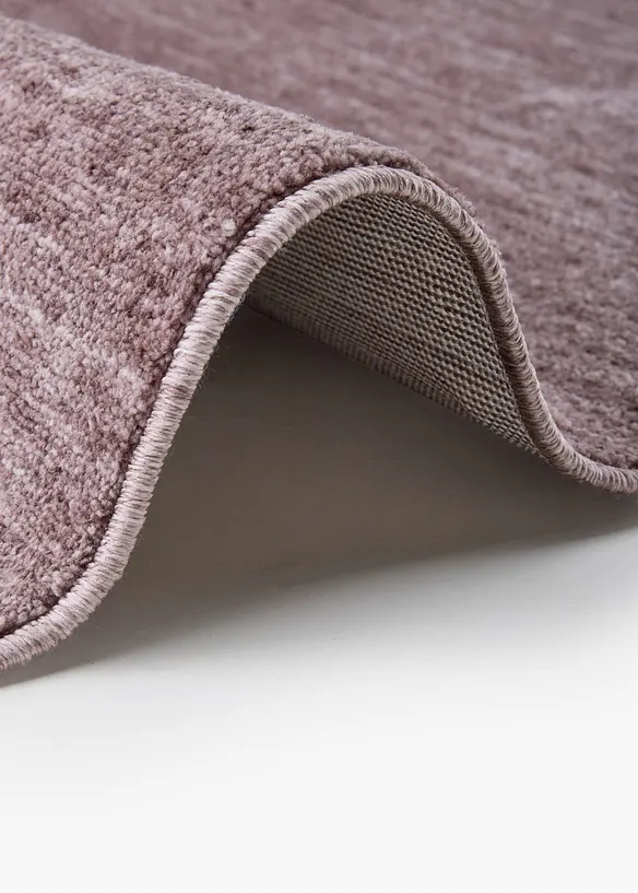 Teppich mit weicher Oberfläche und Fransen in lila (Detailaufnahme) - bonprix
