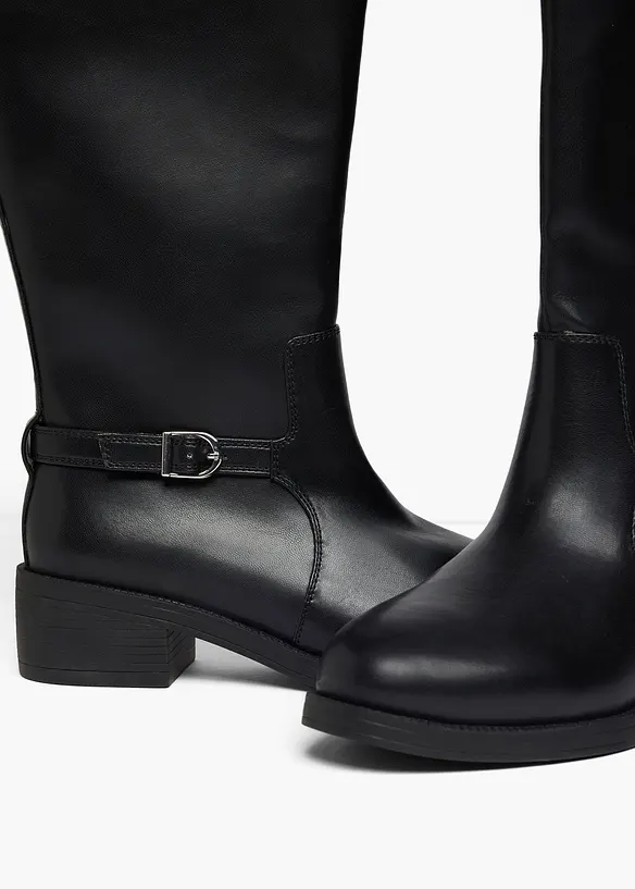 Stiefel mit Schnalle in schwarz - bonprix