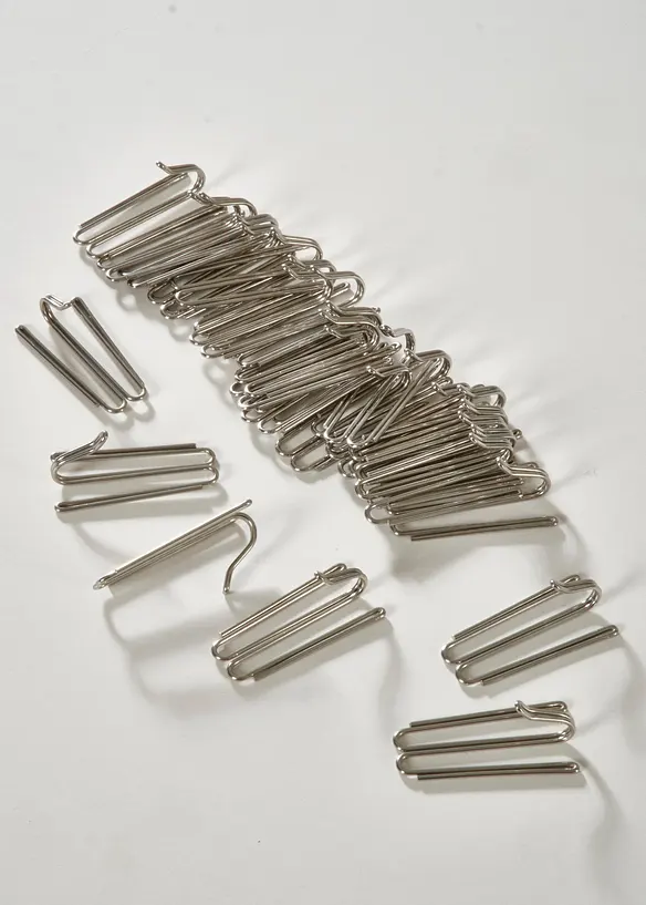 Gardinenhaken (30er Pack) in silber von vorne - bonprix