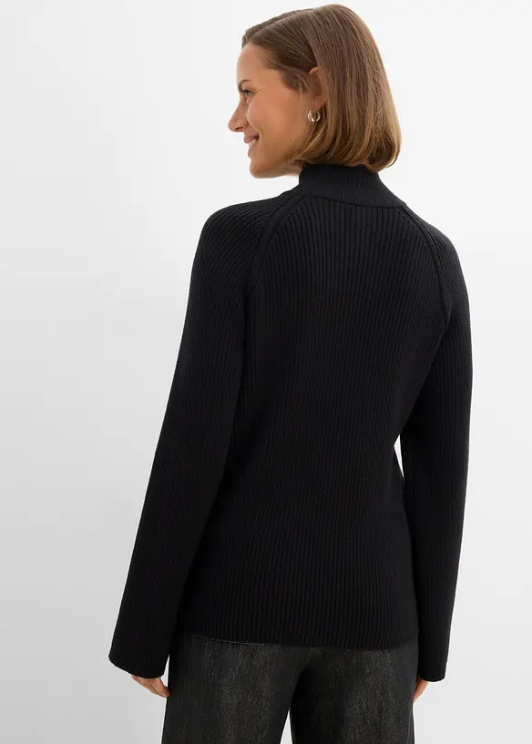 Rollkragenpullover aus Viskose-Mix in schwarz von hinten (im Anschnitt) - bonprix