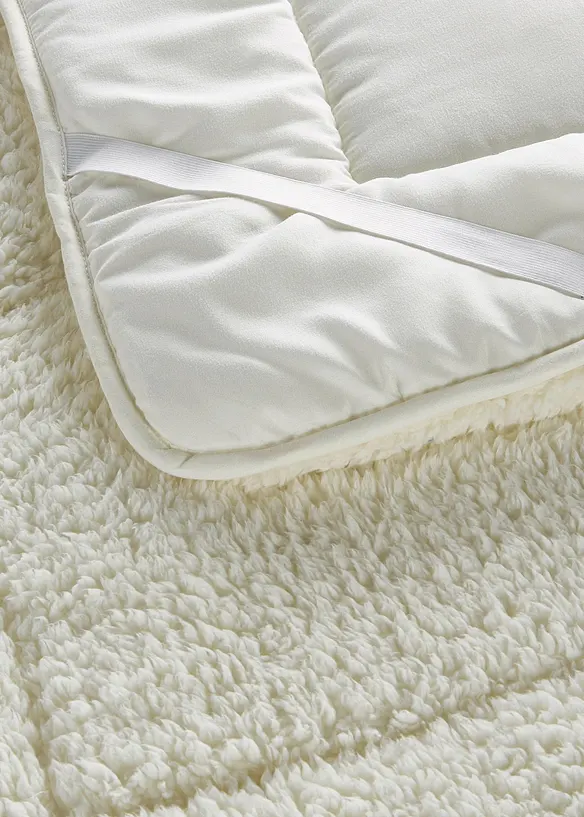 RIBECO Lammfelloptik Matratzenauflage in beige (Detailaufnahme) - RIBECO