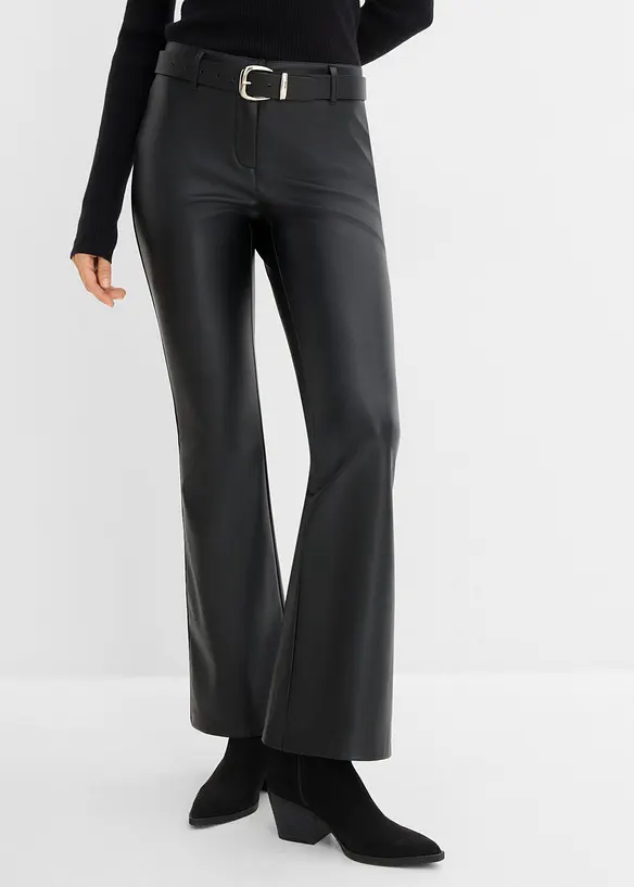 Lederimitat-Hose in schwarz von vorne - bonprix