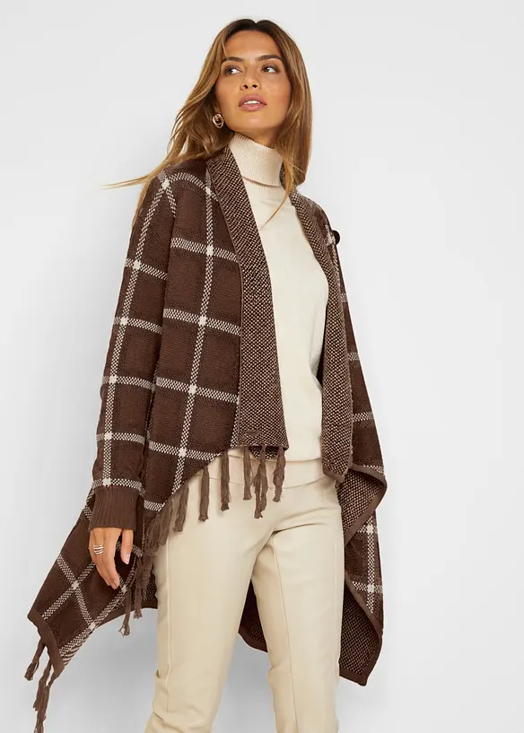 Longstrickjacke mit Fransen in braun von vorne (im Anschnitt) - bonprix