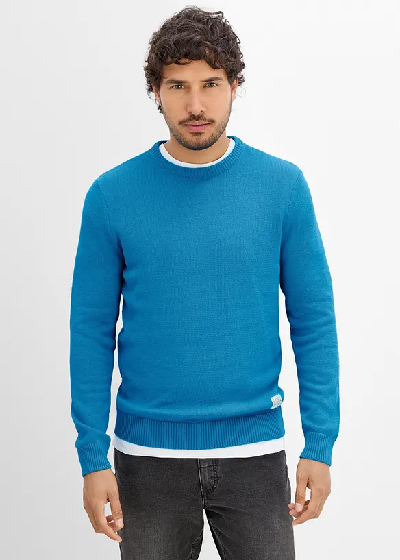 Feinstrickpullover in Regular Fit in blau von vorne (im Anschnitt) - bonprix