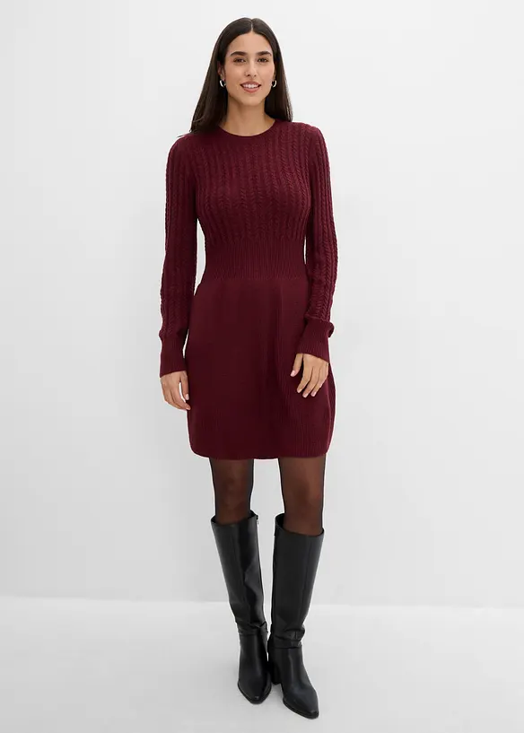 Strickkleid in rot von vorne (Totalaufnahme) - bonprix Strickkleid in rot von vorne (Totalaufnahme) - bonprix
