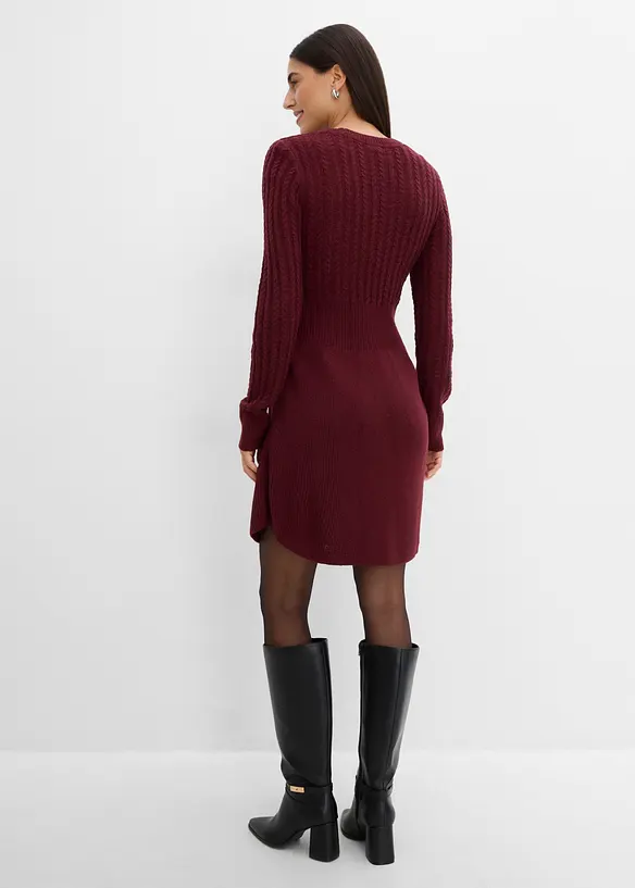 Strickkleid in rot von hinten (Totalaufnahme) - bonprix Strickkleid in rot von hinten (Totalaufnahme) - bonprix