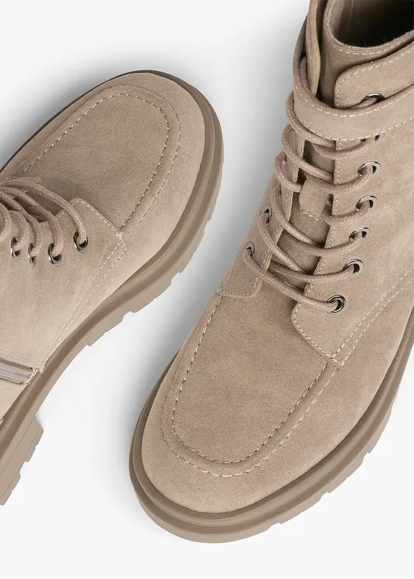 Schnürboots mit Schnalle in grau - bonprix